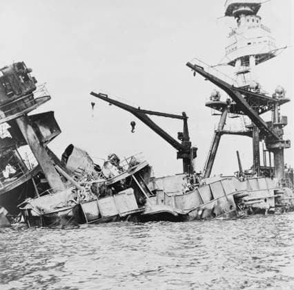 Wreckage of USS Arizona, Pearl Harbor, 1941 (b w photo) 1766204 Wreckage of USS Arizona, Pearl Harbor, 1941 (b w photo) by American Photographer, (20th century); Private Collection; (add.info.: The attack by the Imperial Japanese Navy against the United States naval base at Pearl Harbor in Hawaii on the morning of December 7th 1941 led to the United States entry into World War II.). Copyright: xBridgemanxImagesx 1766204