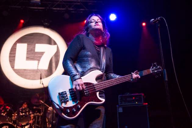 L7 perform at Manchester Ritz Jennifer Finch of American rock band L7 performs at Manchester Ritz, Manchester, England, 10th September 2016., Credit:Mike Gray Avalon  Copyright: xMikexGrayx xAvalonx 0533648239
