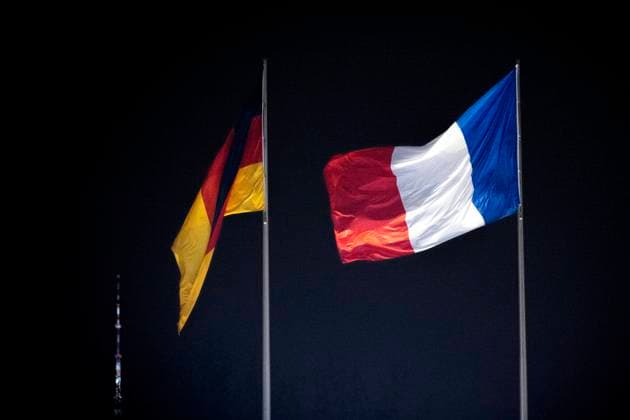 Flags of Germany and France DEU, Deutschland, Germany, Allemande, Berlin, 05 02 2024 Flags of Germany and France during the state visit of the prime minister of the French Republic at the Chancellery Office in Berlin Germany en Flags of Germany and France during the state visit of the french prime minister at the Chancellery Office in Berlin Germany