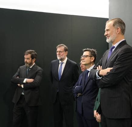 Entertainment Themen der Woche KW06 Entertainment Bilder des Tages King Felipe At Registrars High School Headquarters Inauguration - Madrid King Felipe VI (1r) during the inauguration of the new headquarters of the Association of Registrars of Spain, with the president of the CGPJ, Vicente Guilarte (2l), former Prime Minister Mariano Rajoy (3l), the mayor of Madrid, JosÃ Luis Martinez-Almeida (3r), and the minister of the Presidency, Justice and Relations with the Courts, FÃ lix Bolanos (2r), on February 8, 2024, in Madrid (Spain). The Property, Mercantile and Movable Property Registrars are responsible for verifying the legality of civil and mercantile acts and contracts of a notarial, judicial or administrative nature that seek entry into the Registry. They are civil servants of the State, graduates o  Copyright: xEuropaxPress ABACAx
