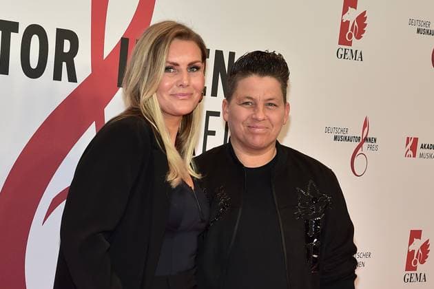 15 German Music Author Award Kerstin Ott with wife Karolina Köppen Arrival at the award ceremony of the 15 German Music Author Award at the Hotel Ritz in Berlin, on 08 02 2024 Photopress Mueller