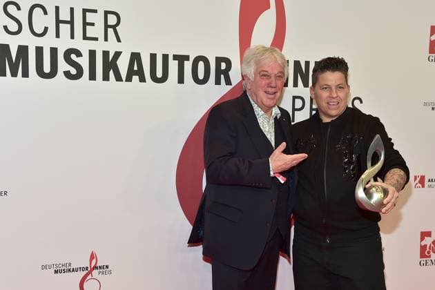 15 German Music Author Award Rolf Zuckowski, Kerstin Ott, winner, Schlager category Arrival at the award ceremony of the 15 German Music Author Award at the Hotel Ritz in Berlin, on 08 02 2024 Photopress Mueller