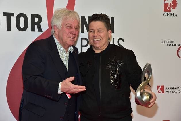 15 German Music Author Award Rolf Zuckowski, Kerstin Ott, winner, Schlager category Arrival at the award ceremony of the 15 German Music Author Award at the Hotel Ritz in Berlin, on 08 02 2024 Photopress Mueller