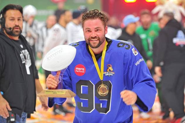RTL American Ice Football Ben Heinrich on the occasion of the RTL TV event American Ice Football on 11 02 2024 in the SAP Arena Mannheim 20240211MWI120943