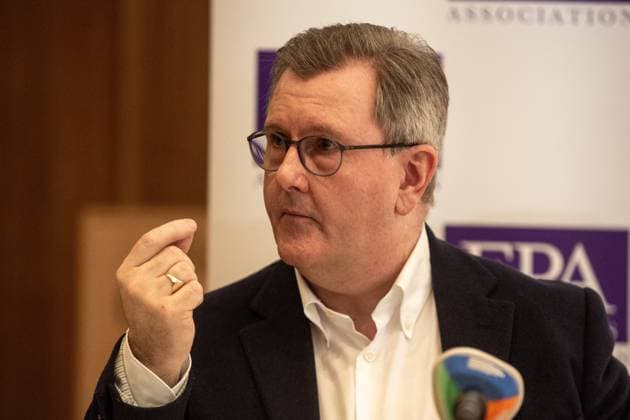 February 12, 2024, London, England, United Kingdom: Leader of the Democratic Unionist Party (DUP) of Northern Ireland JEFFREY DONALDSON is seen talking to members of foreign press at briefing in London organised by Foreign Press Association. London United Kingdom - ZUMAs262 20240212_zip_s262_107 Copyright: xTayfunxSalcix