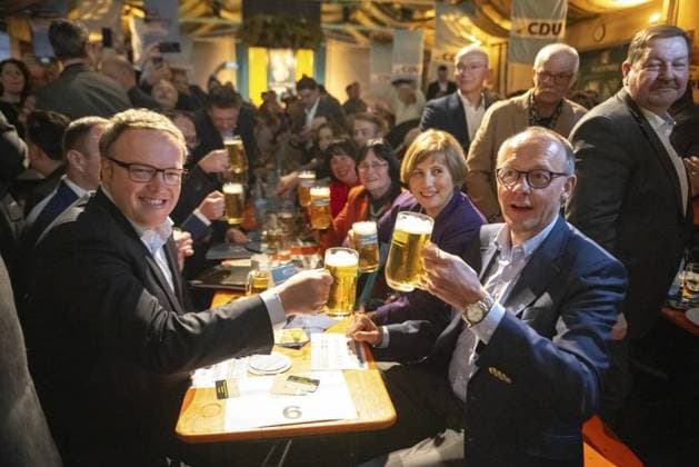 POLITISCHER ASCHERMITTWOCH DER CDU THÜRINGEN MIT FRIEDRICH MERZ ** NUR FÜR REDAKTIONELLE ZWECKE ** EDITORIAL USE ONLY **<p>14 02 2024-Apolda: Politischer Aschermittwoch der CDU Thüringen in der Festhalle der Vereinsbrauerei Apolda im Foto: CDU-Voritzender Friedrich Merz, rechts, Mario Voigt (CDU-Fraktionsvorsitzender Thüringen), links, ( Deutschland Thueringen Apolda Copyright: SaschaxFromm *** POLITICAL ASHER WEDNESDAY OF THE CDU THURINGIA WITH FRIEDRICH MERZ FOR EDITORIAL PURPOSES ONLY EDITORIAL USE ONLY p 14 02 2024 Apolda Political Ash Wednesday of the CDU Thuringia in the festival hall of the Vereinsbrauerei Apolda in the photo CDU chairman Friedrich Merz, right, Mario Voigt CDU parliamentary group leader Thuringia , left, G Copyright: SaschaxFromm doc7u54injfptz1f2krggyz ,EDITORIAL USE ONLY