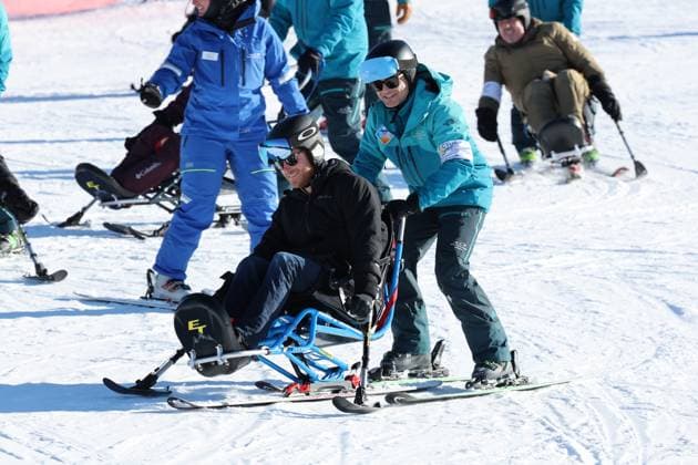 . 14 02 2024. Whistler, Canada. Prince Harry and Meghan Markle, the Duke and Duchess of Sussex, at a training camp in Whistler, Canada, during a one year to go event for next years Invictus Games.  xStephenxLockx xi-Imagesx IIM-24993-0025