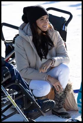 Entertainment Bilder des Tages . 14 02 2024. Whistler, Canada. Prince Harry and Meghan Markle, the Duke and Duchess of Sussex, at a training camp in Whistler, Canada, as part of a series of one year to go events for next years Invictus Games.  xStephenxLockx xi-Imagesx IIM-24993-0076