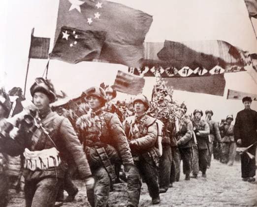 Chinese forces entering the Korean War, between North Korea and South Korea from 25 June 1950 to 27 July 1953. It began as an attempt by North Korean supreme leader Kim Il-sung to unify Korea under his communist regime through military force. Two powers entered the war, with the United States under President Truman fighting alongside the South and the newly established People s Republic of China fighting alongside the North., Copyright: xUnitedxArchivesx xWorldxHistoryxArchivex WHA_179_0489 EDITORIAL USE ONLY !ACHTUNG AUFNAHMEDATUM GESCHÄTZT!