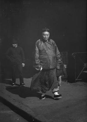 Merchant, Chinatown, San Francisco, 1896-1906 (b w photo) 7075873 Merchant, Chinatown, San Francisco, 1896-1906 (b w photo) by Genthe, Arnold (1869-1942); Private Collection; (add.info.: San Francisco s Chinatown was the port of entry for early Hoisanese and Zhongshanese Chinese immigrants from the Guangdong province of southern China from the 1850s to the 1900s. The area was the one geographical region deeded by the city government and private property owners which allowed Chinese persons to inherit and inhabit dwellings within the city.). Copyright: xBridgemanxImagesx 7075873