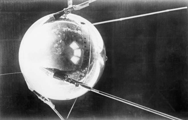 Model of Earth s first artificial satellite 6528243 01.06.1977 Pavilion Space at the Exhibition of Achievements of the National Economy of the USSR (VDNKh). A model of the world s first artificial Earth satellite, launched into orbit on October 4, 1957. Vladimir Vdovin Moscow Russia  Copyright: xVladimirxVdovinx