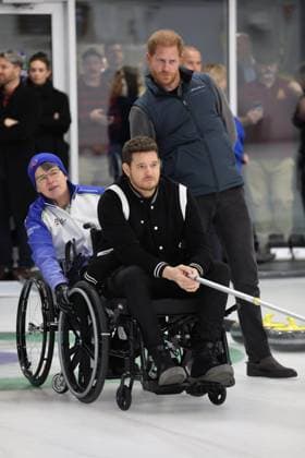. 16 02 2024. Vancouver, Canada. Prince Harry and Meghan Markle, the Duke and Duchess of Sussex, at a curling centre in Vancouver, Canada, on the third day of the one year to go events for next years Invictus Games.  xStephenxLockx xi-Imagesx IIM-24999-0067