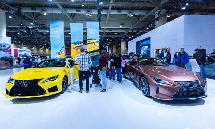 (240217) -- TORONTO, Feb. 17, 2024 -- People visit the 2024 Canadian International AutoShow in Toronto, Canada, Feb. 16, 2024. The annual 2024 Canadian International AutoShow kicked off here on Friday to showcase the latest innovations, trends and advancements in the automotive world with the participation of 45 automotive brands. (Photo by Xinhua) CANADA-TORONTO-CANADIAN INT L AUTOSHOW ZouxZheng 