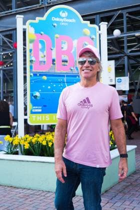 February 17, 2024, Delray Beach, Florida, United States: DELRAY BEACH, FL - FEBRUARY 17: Rockstar Jon Bon Jovi was in attendance for the semi-finals of the 2024 Delray Beach Open on February 17, 2024, at the Delray Beach Tennis Center in Delray Beach, FL. Delray Beach United States - ZUMApa3_ 20240217_zap_pa3_008 Copyright: xAndrewxPatronx