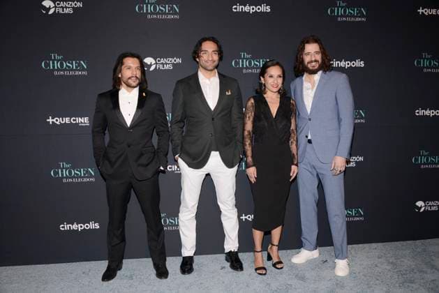 February 19, 2024, Mexico City, Ciudad de Mexico, Mexico: February 19, 2024, Mexico City, Mexico: (L-R) Shahar Isaac, Abe Bueno Jallad, Vanessa Benavente and Jonathan Roumie attend the red carpet of The Chosen Tv series season 4 premiere at Cinepolis Miyana. on February 19, 2024, Mexico City, Mexico. Mexico City Mexico - ZUMAe321 20240219_zea_e321_065 Copyright: xCarlosxTischler xEyepixxGroupx