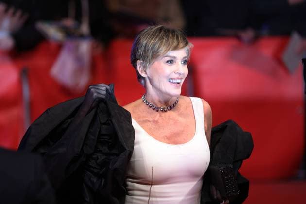 Berlin, Germany, 20 02 2024 Berlinale Palast 74 Berlinale, Red Carpet before the award ceremony of Honorary Golden Bear Sharon Stone Copyright: xdtsxNachrichtenagenturx dts_31624