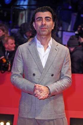 Fatih Akin AWARDED THE GOLDEN BEAR OF HONOR to Martin Scorsese as part of the 74th Berlinale at the Berlinale Palast in Berlin on 20 02 2024