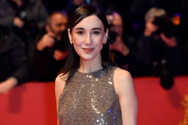 Sibel Kekilli at the presentation of the Honorary Golden Bear to Martin Scorsese at the Berlinale 2024 74 Berlin International Film Festival at the Berlinale Palast Berlin, 20 02 2024 Foto:xC.xNiehausx xFuturexImagex ehrenbaer_verleihung_4371