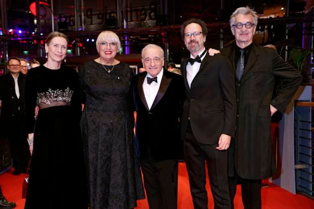 Mariette Rissenbeek, Claudia Roth, Martin Scorsese, Carlo Chatrian and Wim Wenders at the presentation of the Honorary Golden Bear to Martin Scorsese at the Berlinale 2024 74 Berlin International Film Festival in the Berlinale Palast Berlin, 20 02 2024 Foto:xD.xBedrosianx xFuturexImagex ehrenbaer_verleihung_4505