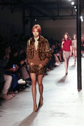 - Milan, Milan Women s Fashion Week: Fall Winter 2025 - Women s Fashion, Autumn Winter 2025.- fashion show - catwalk Pictured: Model - - Copyright: xIPA ABACAx