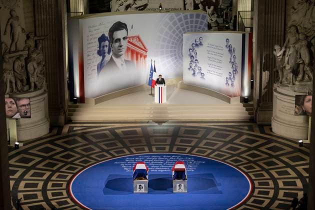 Bilder des Jahres 2024, News 02 Februar News Themen der Woche KW08 News Bilder des Tages CÃ rÃ monie d Etat pour l intronisation de Missak Manouchian et de sa femme MÃ linee au PanthÃ on Ã Paris Le prÃ sident Emmanuel Macron lors de la cÃ rÃ monie d Etat pour l intronisation de Missak Manouchian et de sa femme MÃ linee au PanthÃ on Ã Paris le 21 fÃ vrier 2024. Eliot Blondet Pool Bestimage French President Emmanuel Macron gives a speech during the national tribute to the Armenian communist resistance fighter and his comrades at the Pantheon, in Paris on February 21, 2024. Paris France  Copyright: xEliotxBlondetx xPoolx xBestimagexEliotxBlondetx xPoolx xBestimagex