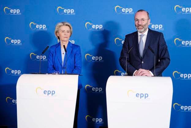 EPP Group Meeting At European Parliament - Brussels Manfred Weber, President of the EPP and German MEP alongside Ursula von der Leyen, President of the European Commission during the meeting of the EPP group, European People s Party, at the European Parliament on February 21, 2024. Photo by Monasse T ANDBZ ABACAPRESS.COM Brussels Belgium  Copyright: xMonassexThierry ANDBZ ABACAx