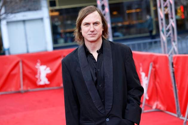 Lars Eidinger bei der Premiere der 4teiligen Paramount Serie Zeit Verbrechen am Zoo Palast der 74. Internationalen Filmfestspiele am 22.02.2024 in Berlin Berlinale 2024- Premiere der Paramount Serie Zeit Verbrechen *** Lars Eidinger at the premiere of the 4-part Paramount series Time Crime at the Zoo Palast of the 74 International Film Festival on 22 02 2024 in Berlin Berlinale 2024 Premiere of the Paramount series Time Crime 