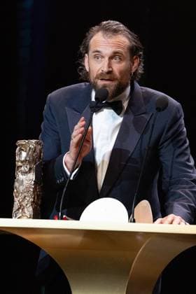 49eme Ã dition de la cÃ rÃ monie des CÃ sar Ã l?Olympia Ã Paris Arieh Worthalter (CÃ sar du meilleur acteur pour Â« Le Proces Goldman Â») - 49eme Ã dition de la cÃ rÃ monie des CÃ sar Ã l?Olympia Ã Paris le 23 fÃ vrier 2024 Dominique Jacovides Olivier Borde Bestimage 49th Cesar Film Awards at L Olympia on February 23, 2024 in Paris Paris France  Copyright: xBORDE-JACOVIDESx xBESTIMAGExBORDE-JACOVIDESx xBESTIMAGEx