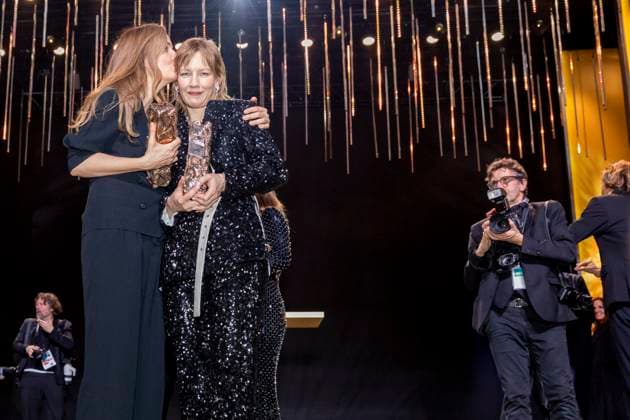 49eme Ã dition de la cÃ rÃ monie des CÃ sar Ã l?Olympia Ã Paris Sandra Hüller, CÃ sar de la meilleure actrice pour Anatomie d?une chute et Justine Triet, CÃ sar de la meilleur rÃ alisation Pour Anatomie D?une Chute, CÃ sar du meilleur scÃ nario original Pour Anatomie D?une Chute, CÃ sar du meilleur film Pour Anatomie D?une Chute - 49eme Ã dition de la cÃ rÃ monie des CÃ sar Ã l?Olympia Ã Paris le 23 fÃ vrier 2024 Dominique Jacovides Olivier Borde Bestimage 49th Cesar Film Awards at L Olympia on February 23, 2024 in Paris Paris France  Copyright: xBORDE-JACOVIDESx xBESTIMAGExBORDE-JACOVIDESx xBESTIMAGEx