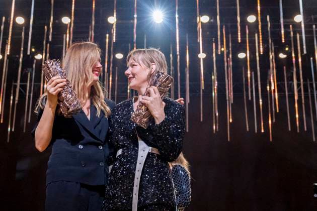 49eme Ã dition de la cÃ rÃ monie des CÃ sar Ã l?Olympia Ã Paris Sandra Hüller, CÃ sar de la meilleure actrice pour Anatomie d?une chute et Justine Triet, CÃ sar de la meilleur rÃ alisation Pour Anatomie D?une Chute, CÃ sar du meilleur scÃ nario original Pour Anatomie D?une Chute, CÃ sar du meilleur film Pour Anatomie D?une Chute - 49eme Ã dition de la cÃ rÃ monie des CÃ sar Ã l?Olympia Ã Paris le 23 fÃ vrier 2024 Dominique Jacovides Olivier Borde Bestimage 49th Cesar Film Awards at L Olympia on February 23, 2024 in Paris Paris France  Copyright: xBORDE-JACOVIDESx xBESTIMAGExBORDE-JACOVIDESx xBESTIMAGEx