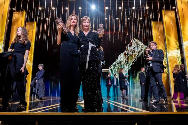 49eme Ã dition de la cÃ rÃ monie des CÃ sar Ã l?Olympia Ã Paris Sandra Hüller, CÃ sar de la meilleure actrice pour Anatomie d?une chute et Justine Triet, CÃ sar de la meilleur rÃ alisation Pour Anatomie D?une Chute, CÃ sar du meilleur scÃ nario original Pour Anatomie D?une Chute, CÃ sar du meilleur film Pour Anatomie D?une Chute - 49eme Ã dition de la cÃ rÃ monie des CÃ sar Ã l?Olympia Ã Paris le 23 fÃ vrier 2024 Dominique Jacovides Olivier Borde Bestimage 49th Cesar Film Awards at L Olympia on February 23, 2024 in Paris Paris France  Copyright: xBORDE-JACOVIDESx xBESTIMAGExBORDE-JACOVIDESx xBESTIMAGEx
