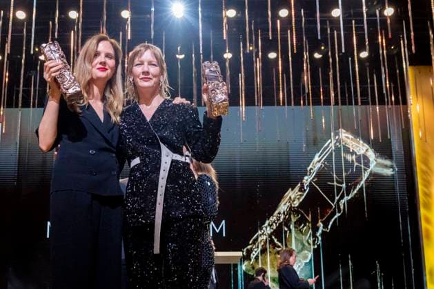 49eme Ã dition de la cÃ rÃ monie des CÃ sar Ã l?Olympia Ã Paris Sandra Hüller, CÃ sar de la meilleure actrice pour Anatomie d?une chute et Justine Triet, CÃ sar de la meilleur rÃ alisation Pour Anatomie D?une Chute, CÃ sar du meilleur scÃ nario original Pour Anatomie D?une Chute, CÃ sar du meilleur film Pour Anatomie D?une Chute - 49eme Ã dition de la cÃ rÃ monie des CÃ sar Ã l?Olympia Ã Paris le 23 fÃ vrier 2024 Dominique Jacovides Olivier Borde Bestimage 49th Cesar Film Awards at L Olympia on February 23, 2024 in Paris Paris France  Copyright: xBORDE-JACOVIDESx xBESTIMAGExBORDE-JACOVIDESx xBESTIMAGEx