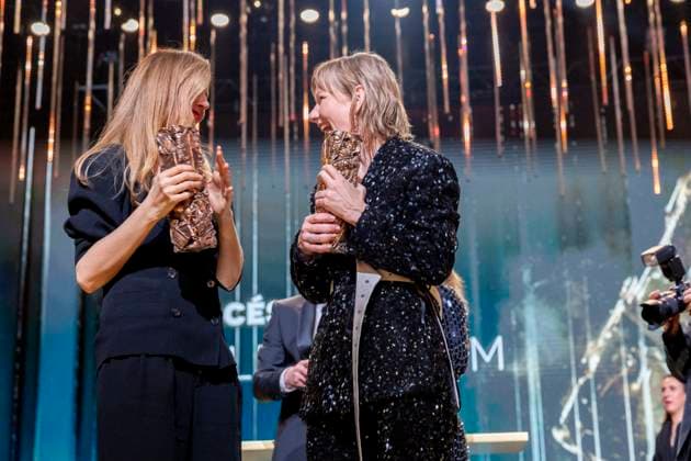 49eme Ã dition de la cÃ rÃ monie des CÃ sar Ã l?Olympia Ã Paris Sandra Hüller, CÃ sar de la meilleure actrice pour Anatomie d?une chute et Justine Triet, CÃ sar de la meilleur rÃ alisation Pour Anatomie D?une Chute, CÃ sar du meilleur scÃ nario original Pour Anatomie D?une Chute, CÃ sar du meilleur film Pour Anatomie D?une Chute - 49eme Ã dition de la cÃ rÃ monie des CÃ sar Ã l?Olympia Ã Paris le 23 fÃ vrier 2024 Dominique Jacovides Olivier Borde Bestimage 49th Cesar Film Awards at L Olympia on February 23, 2024 in Paris Paris France  Copyright: xBORDE-JACOVIDESx xBESTIMAGExBORDE-JACOVIDESx xBESTIMAGEx