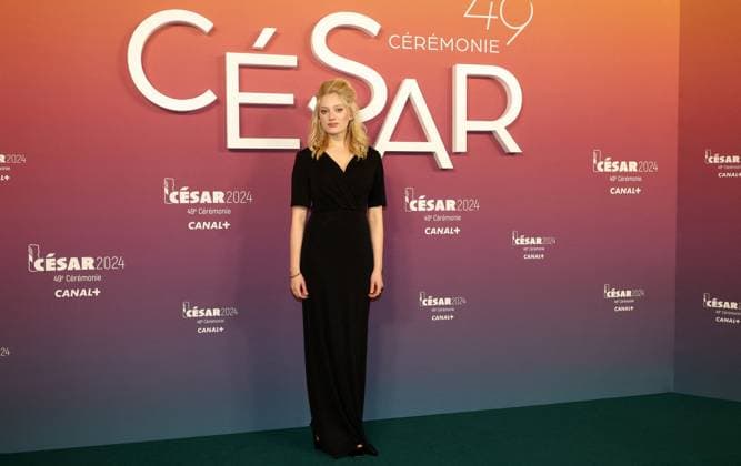 Photocall des laurÃ ats (press room) lors de la 49eme Ã dition de la cÃ rÃ monie des CÃ sar Ã l?Olympia Ã Paris Nadia Tereszkiewicz - Photocall des laurÃ ats (press room) lors de la 49eme Ã dition de la cÃ rÃ monie des CÃ sar Ã l?Olympia Ã Paris le 23 fÃ vrier 2024 Dominique Jacovides Olivier Borde Bestimage Press room during 49th Cesar Film Awards at L Olympia on February 23, 2024 in Paris Paris France  Copyright: xBORDE-JACOVIDESx xBESTIMAGExBORDE-JACOVIDESx xBESTIMAGEx