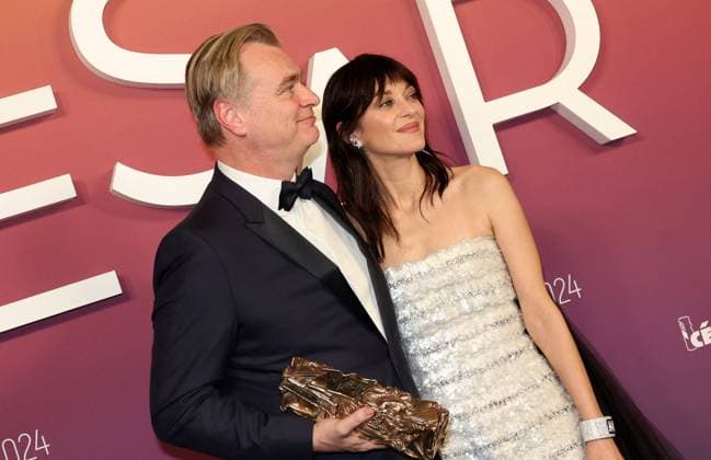 Photocall des laurÃ ats (press room) lors de la 49eme Ã dition de la cÃ rÃ monie des CÃ sar Ã l?Olympia Ã Paris Marion Cotillard, Christopher Nolan (CÃ sar d?Honneur) - Photocall des laurÃ ats (press room) lors de la 49eme Ã dition de la cÃ rÃ monie des CÃ sar Ã l?Olympia Ã Paris le 23 fÃ vrier 2024 Dominique Jacovides Olivier Borde Bestimage Press room during 49th Cesar Film Awards at L Olympia on February 23, 2024 in Paris Paris France  Copyright: xBORDE-JACOVIDESx xBESTIMAGExBORDE-JACOVIDESx xBESTIMAGEx