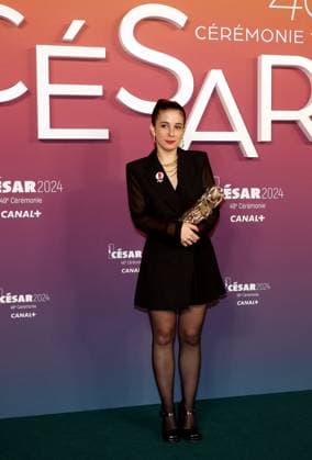 Photocall des laurÃ ats (press room) lors de la 49eme Ã dition de la cÃ rÃ monie des CÃ sar Ã l?Olympia Ã Paris Gala Hernandez Lopez, CÃ sar du meilleur court mÃ trage documentaire pour La MÃ canique Des Fluides - Photocall des laurÃ ats (press room) lors de la 49eme Ã dition de la cÃ rÃ monie des CÃ sar Ã l?Olympia Ã Paris le 23 fÃ vrier 2024 Dominique Jacovides Olivier Borde Bestimage Press room during 49th Cesar Film Awards at L Olympia on February 23, 2024 in Paris Paris France  Copyright: xBORDE-JACOVIDESx xBESTIMAGExBORDE-JACOVIDESx xBESTIMAGEx