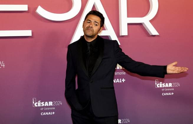 Photocall des laurÃ ats (press room) lors de la 49eme Ã dition de la cÃ rÃ monie des CÃ sar Ã l?Olympia Ã Paris Jamel Debbouze - Photocall des laurÃ ats (press room) lors de la 49eme Ã dition de la cÃ rÃ monie des CÃ sar Ã l?Olympia Ã Paris le 23 fÃ vrier 2024 Dominique Jacovides Olivier Borde Bestimage Press room during 49th Cesar Film Awards at L Olympia on February 23, 2024 in Paris Paris France  Copyright: xBORDE-JACOVIDESx xBESTIMAGExBORDE-JACOVIDESx xBESTIMAGEx