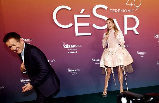 Photocall des laurÃ ats (press room) lors de la 49eme Ã dition de la cÃ rÃ monie des CÃ sar Ã l?Olympia Ã Paris Dany Boon et Diane Kruger - Photocall des laurÃ ats (press room) lors de la 49eme Ã dition de la cÃ rÃ monie des CÃ sar Ã l?Olympia Ã Paris le 23 fÃ vrier 2024 Dominique Jacovides Olivier Borde Bestimage Press room during 49th Cesar Film Awards at L Olympia on February 23, 2024 in Paris Paris France  Copyright: xBORDE-JACOVIDESx xBESTIMAGExBORDE-JACOVIDESx xBESTIMAGEx