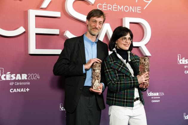 49eme ceremonie des CESAR - Salle de presse Phtocall des laureats. 49th CESAR ceremony awards. Photocall of winners : SÃ bastien Laudenbach, Chiara Malta 302003 2024-02-24 Olympia  Copyright: xIvankaxVoisinx xStarfacex STAR_302003_029