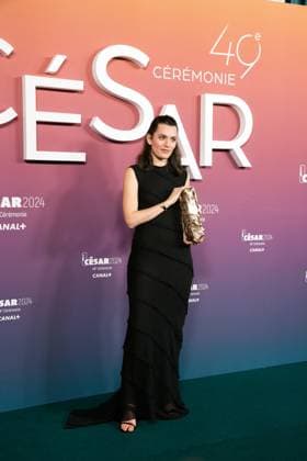 49eme ceremonie des CESAR - Salle de presse Phtocall des laureats. 49th CESAR ceremony awards. Photocall of winners : Ella Rumpf 302003 2024-02-24 Olympia  Copyright: xIvankaxVoisinx xStarfacex STAR_302003_033