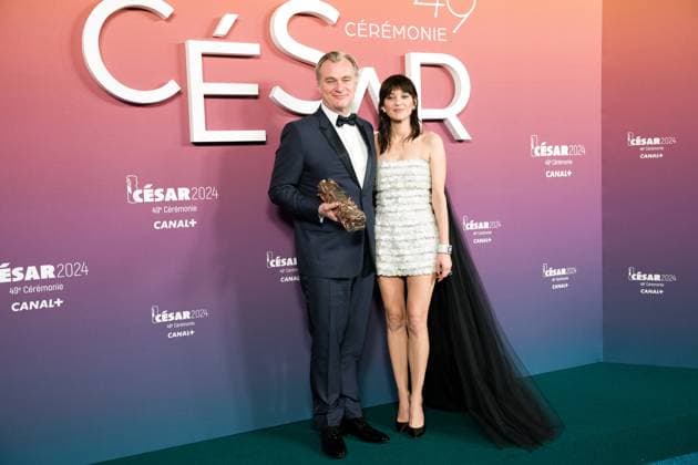 49eme ceremonie des CESAR - Salle de presse Phtocall des laureats. 49th CESAR ceremony awards. Photocall of winners : Christopher Nolan et Marion Cotillard 302003 2024-02-24 Olympia  Copyright: xIvankaxVoisinx xStarfacex STAR_302003_042