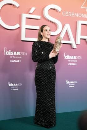 49eme ceremonie des CESAR - Salle de presse Phtocall des laureats. 49th CESAR ceremony awards. Photocall of winners : Monia Chokri 302003 2024-02-24 Olympia  Copyright: xIvankaxVoisinx xStarfacex STAR_302003_072
