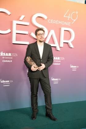 49eme ceremonie des CESAR - Salle de presse Phtocall des laureats. 49th CESAR ceremony awards. Photocall of winners : David Cailley (meilleure photo) 302003 2024-02-24 Olympia  Copyright: xIvankaxVoisinx xStarfacex STAR_302003_079
