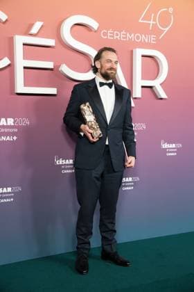 49eme ceremonie des CESAR - Salle de presse Phtocall des laureats. 49th CESAR ceremony awards. Photocall of winners : Arieh Worthalter 302003 2024-02-24 Olympia  Copyright: xIvankaxVoisinx xStarfacex STAR_302003_084