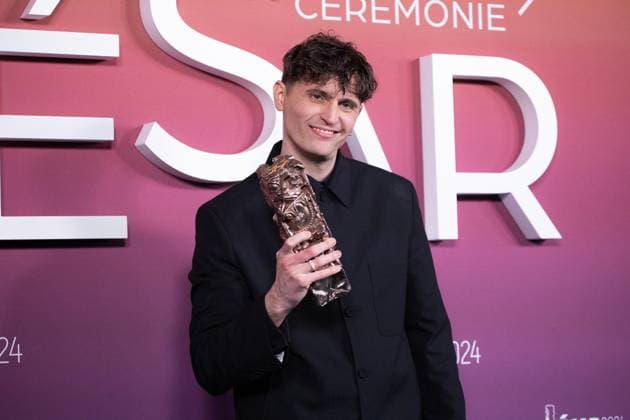 49eme ceremonie des CESAR - Salle de presse Phtocall des laureats. 49th CESAR ceremony awards. Photocall of winners : Raphael Quenard 302003 2024-02-23 Olympia  Copyright: xIvankaxVoisinx xStarfacex STAR_302003_123