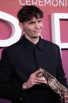 49eme ceremonie des CESAR - Salle de presse Phtocall des laureats. 49th CESAR ceremony awards. Photocall of winners : Raphael Quenard 302003 2024-02-23 Olympia  Copyright: xIvankaxVoisinx xStarfacex STAR_302003_125