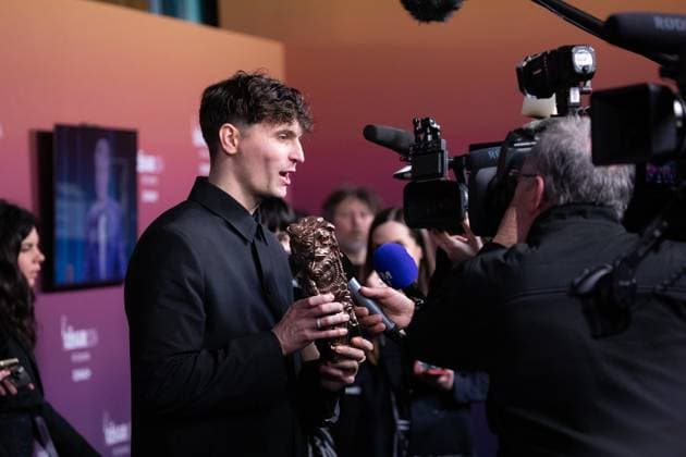 49eme ceremonie des CESAR - Salle de presse Phtocall des laureats. 49th CESAR ceremony awards. Photocall of winners : Raphael Quenard 302003 2024-02-23 Olympia  Copyright: xIvankaxVoisinx xStarfacex STAR_302003_129
