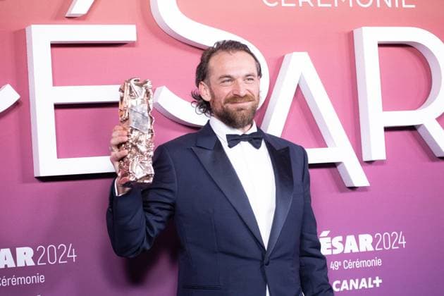 49eme ceremonie des CESAR - Salle de presse Phtocall des laureats. 49th CESAR ceremony awards. Photocall of winners : Arieh Worthalter 302003 2024-02-24 Olympia  Copyright: xIvankaxVoisinx xStarfacex STAR_302003_186