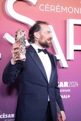 49eme ceremonie des CESAR - Salle de presse Phtocall des laureats. 49th CESAR ceremony awards. Photocall of winners : Arieh Worthalter 302003 2024-02-24 Olympia  Copyright: xIvankaxVoisinx xStarfacex STAR_302003_187
