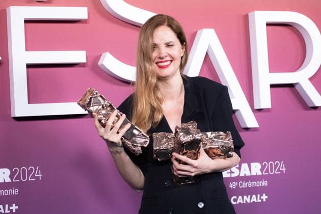 49eme ceremonie des CESAR - Salle de presse Phtocall des laureats. 49th CESAR ceremony awards. Photocall of winners : Justine Triet 302003 2024-02-24 Olympia  Copyright: xIvankaxVoisinx xStarfacex STAR_302003_196